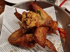 脆脆金沙翅-COMMUNE幻师(渔人码头店)
