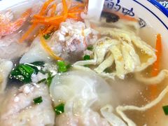 鲜肉馄饨-长人馄饨铺(解放街店)