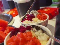 -钢管厂五区小郡肝串串香(滨江店)