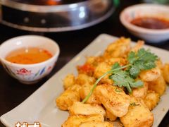 -大头虾越式风味餐厅(光明广场店)