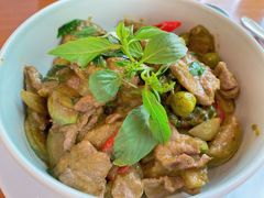 -Chom Cafe and Restaurant