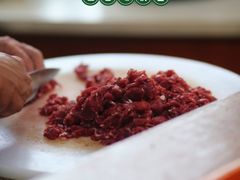 -何永光123鲜牛肉馆(1号店)