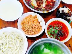 -王菊美食街·王菊面馆(总店)