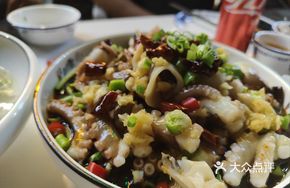 Scallion Oil Live Octopus