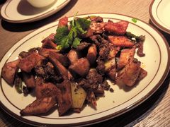 -纳鲁孜·新疆特色餐厅(上海悦荟广场店)