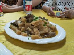 魔芋烧鸭-荣生萝卜汤饭店