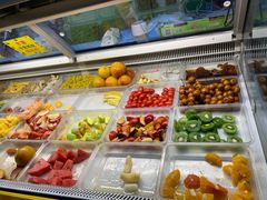 自助取餐区-老炳·七丛松甘草水果