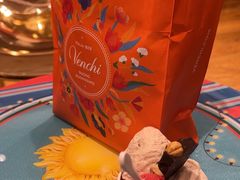 -VENCHI 闻绮(上海佛罗伦萨小镇店)