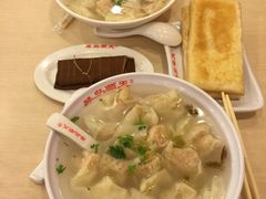 -琴岛顺天馄饨(营口路市场店)