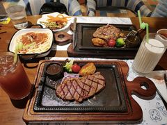 -十分牛西餐·牛扒专门店(光明广场店)