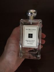 英国梨与小苍兰-祖·玛珑