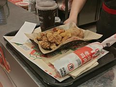 -肯德基(东安路站店)