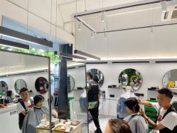 -卓梵美发·精品Salon