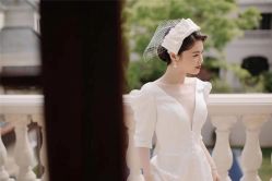 -LOVE SHINE婚纱·红鼎庄龙凤褂·妈妈装定制