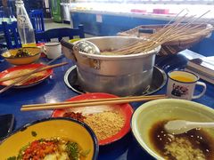 -马路边边麻辣烫联盟路店
