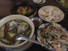 -Cuc Gach Quan Restaurant