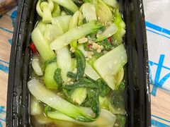 上海青-万州烤鱼·干锅(九茹村店)