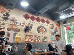 大堂-炮爷东北铁锅炖(棠安路店)