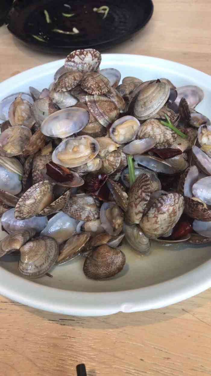 浩浩小厨61老青岛活海鲜(仙霞岭路店)-"嗯…我先传三张照片,其余的