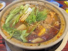 -沙胆彪炭炉牛杂煲(上海日月光广场店)