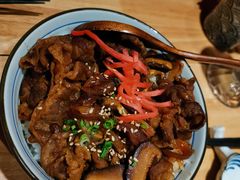 精品肥牛饭单人餐-村上一屋·亚洲菜融合小馆(南楼店)
