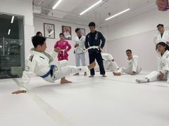 -Flow巴西柔术拳击泰拳馆