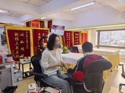 -季群小儿推拿(圣克拉店)