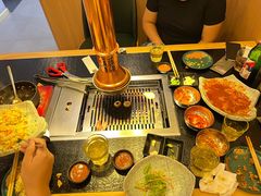 -臻牛烤肉