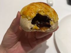 酥皮叉烧包-白天鹅宾馆-宏图府餐厅