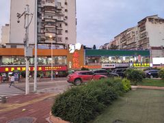 -鑫悦楼煎蟹·16年海鲜大排档