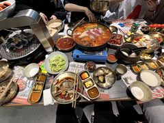 -草家酱蟹炭火烤肉店(珲春南路一店)