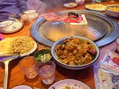 -山河屯铁锅炖(哈西站店)