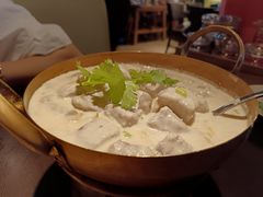 -大头虾越式风味餐厅(光明广场店)