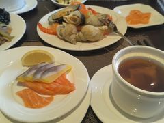 -大中华希尔顿酒店-念自助餐·海南美食·三文鱼
