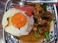 咖喱牛腩饭-華叔茶記