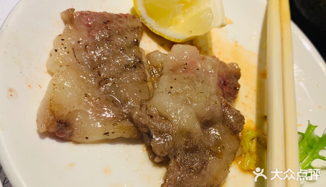 肉品的话都很新鲜，牛舌、五花肉、牛肉粒