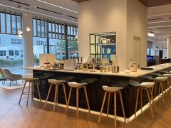 -上海宝诚尊悦宝马4S店(静安店)