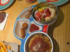 -菲滋意式休闲餐厅(北仑银泰城店)