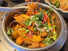 -大头虾越式风味餐厅(光明广场店)