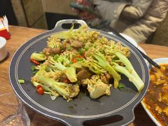 -王婆婆老妈蹄花川菜馆·非物质文化遗产(太古里一店)