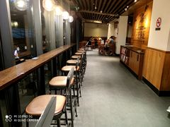 大堂-星巴克(人民公园店)