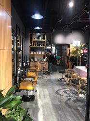 -MOVAN  HAIR莫凡匠人发型屋