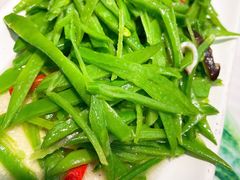 五彩花菇荷兰豆-云海肴汽锅鸡·云南小炒(曲江大悦城店)