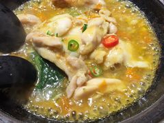 -极有家小鱼小鸡石锅煲(佳兆业店)