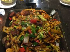 -巴四老城区炭火蛙锅(张江店)