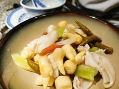 脆爽藕芽拌鱼肚-南京大牌档(香港广场店)