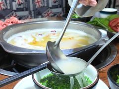 -云鱿记鱿鱼鸡·野生菌火锅(人民南路店)
