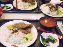 大圆碗(围堤道店)-大圆碗•T骨大排饭(天海店)