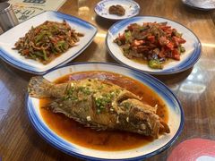 -缘来聚·徽菜名店(黄山宏村店)