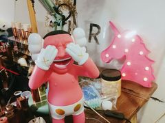 -怪兽咖啡 Monster Cafe